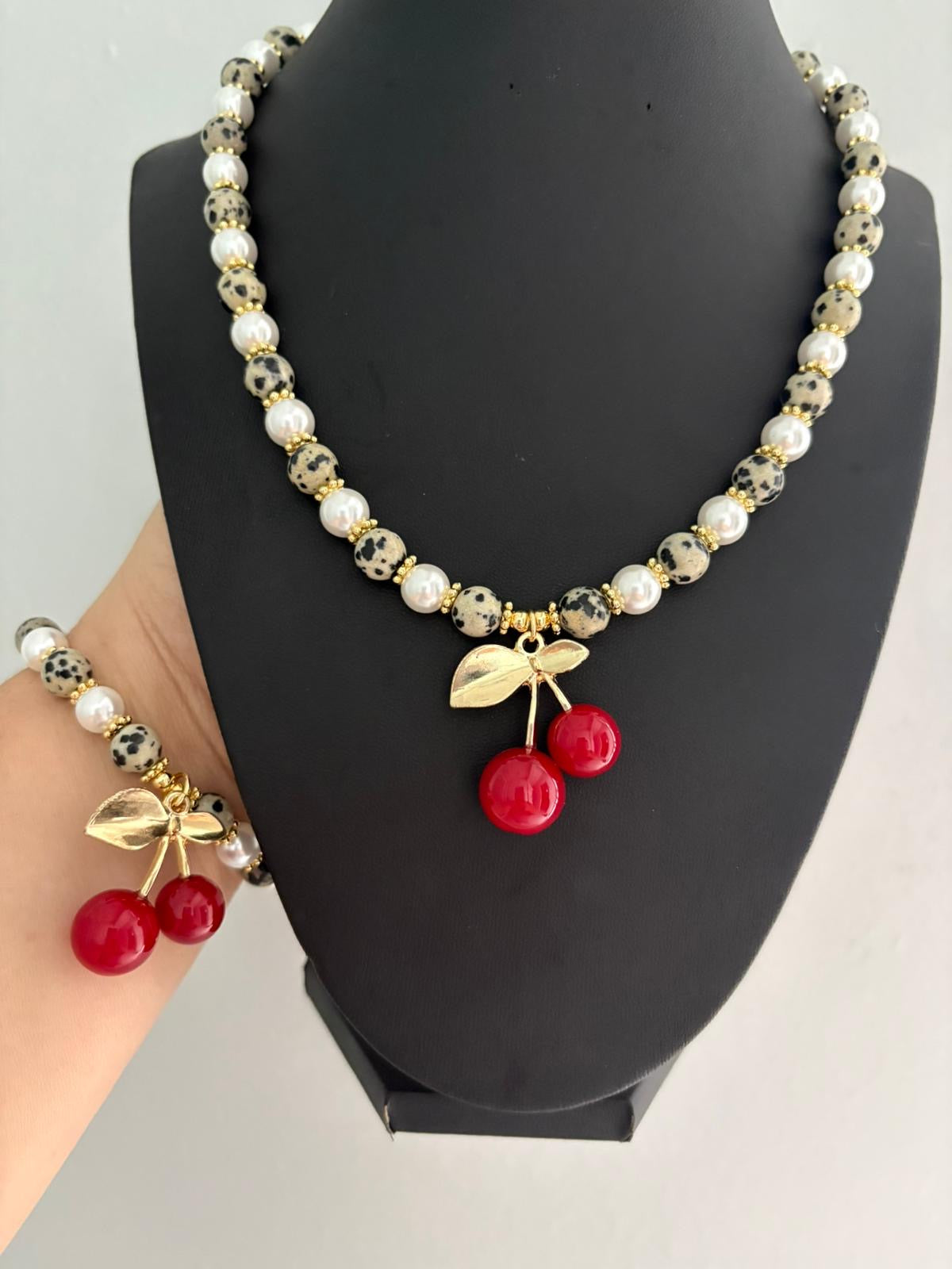 Pearl Cherry Set