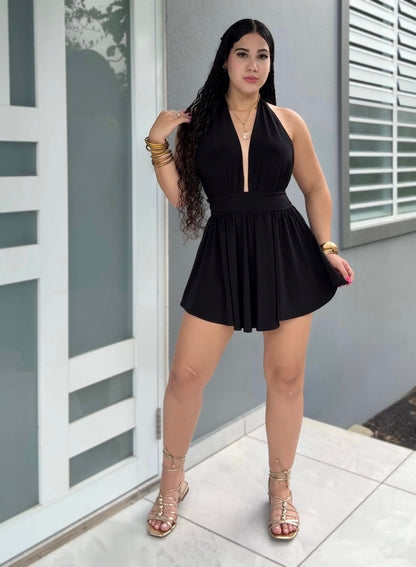 Chic Halter Romper (dos colores disponibles)