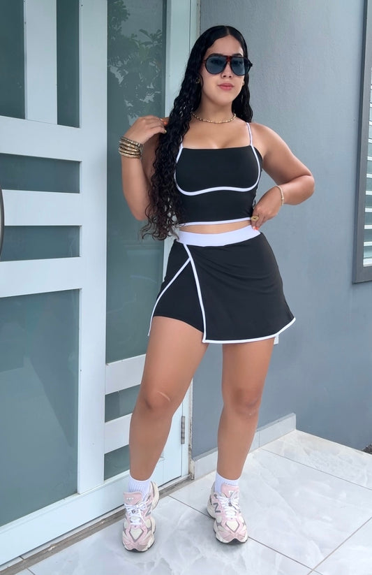 Contour Skort Set (dos colores disponibles)