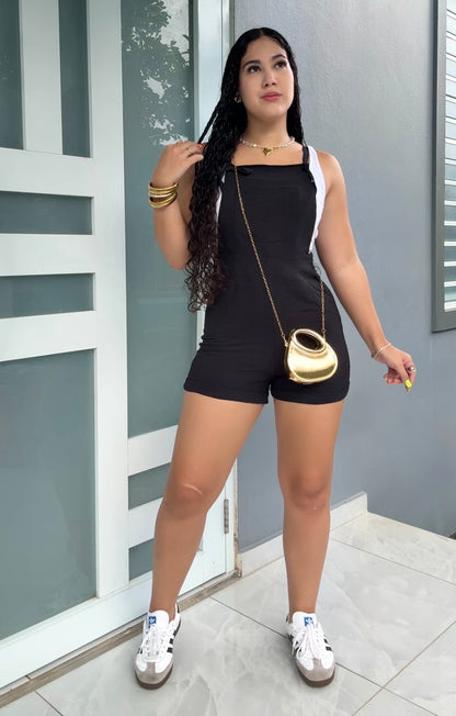 Black Airflow Romper (Incluye el top🤍)