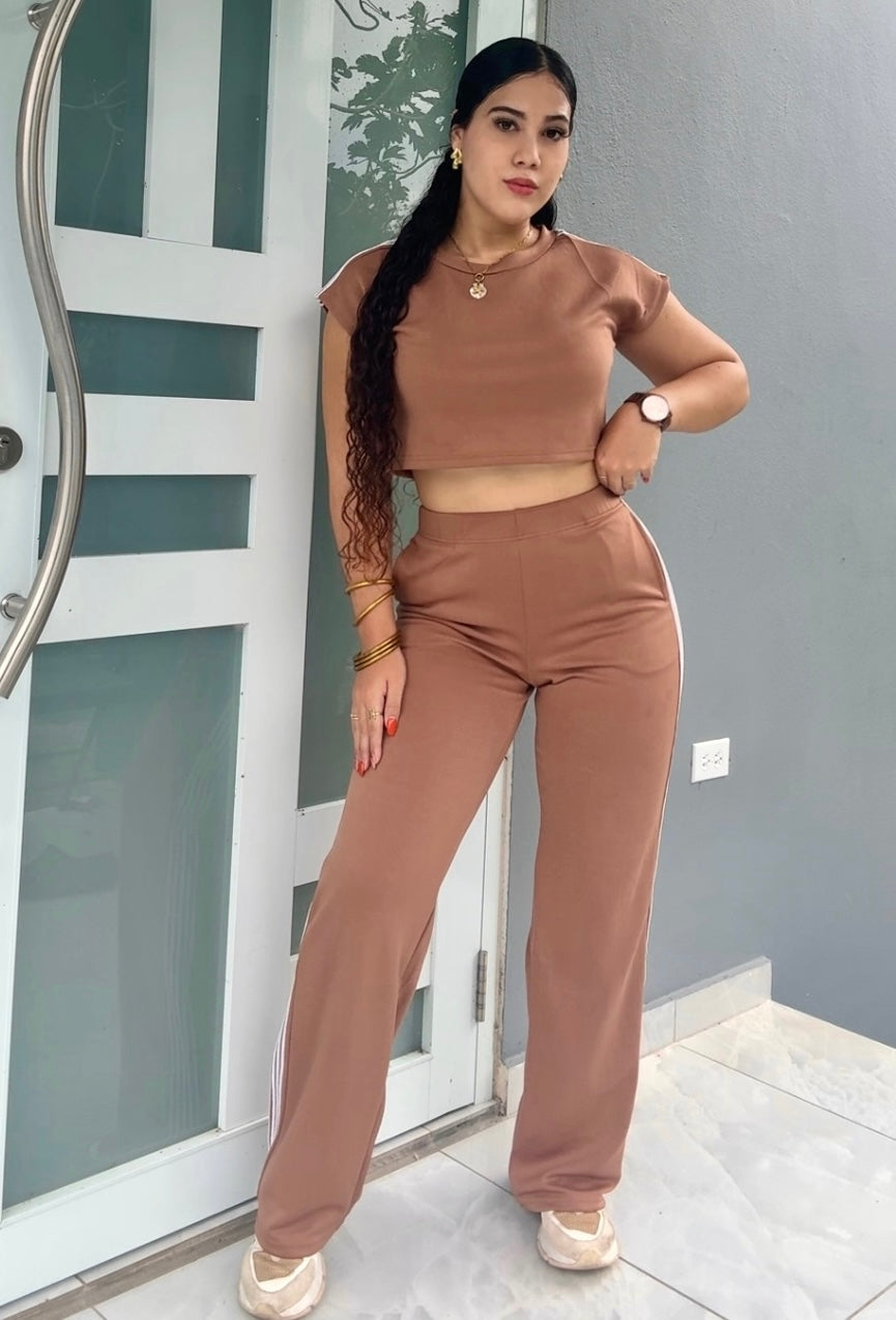 Mocha Stripes Set