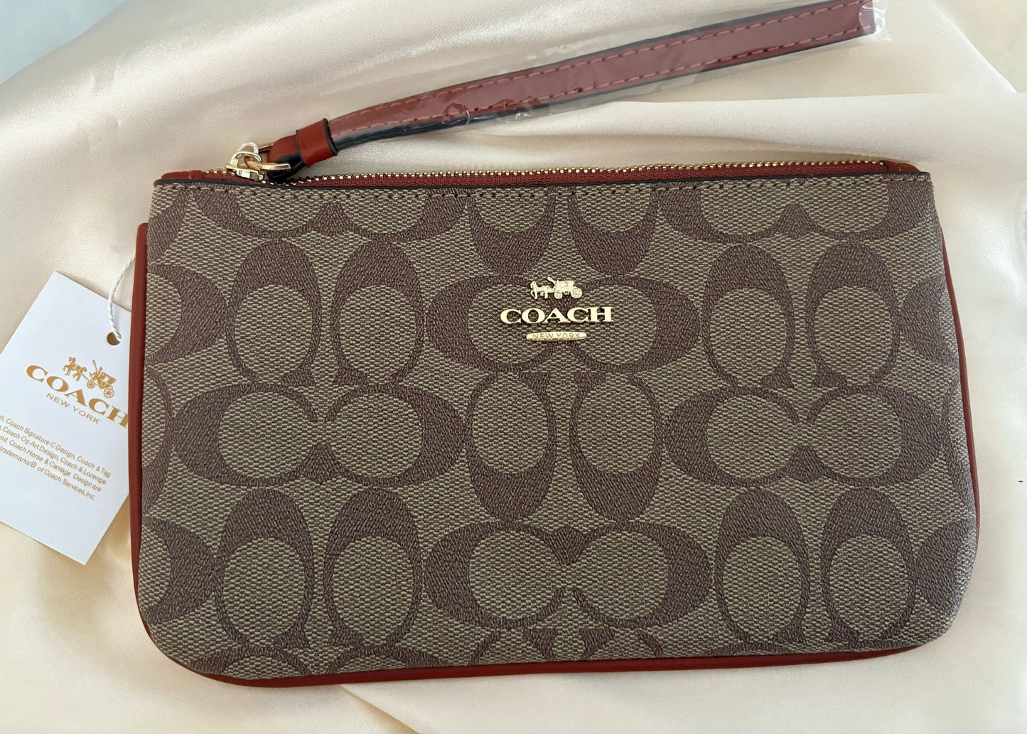 Wristlet Coach